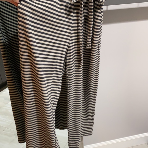 Old Navy | Flare Leg Striped Jumpsuit - Picture 9 of 9